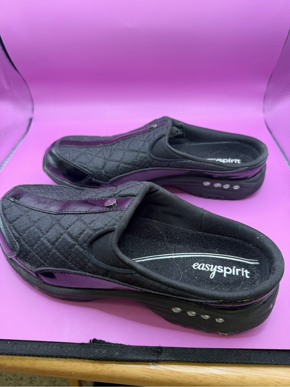 Easy Spirit Slip-on Sneaker size 8 - Picture 4 of 6